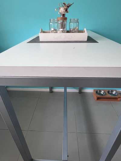 Foto 5 de Mesa de madera y hierro
